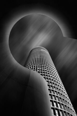 A travers le petit trou de la serrure... Le Crayon, Tour Part-Dieu, Lyon